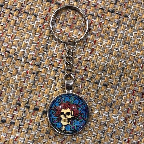 M BUYITWHENFOUND Custom Grateful Dead Keychains Now In Stock BERTHA KEYCHAIN - Picture 2 of 6